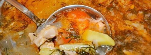 суп-пюре с красной рыбой, картофелем и укропом. Шаг 3