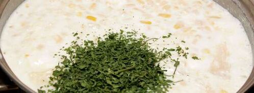 сырный суп-пюре с консервированной кукурузой. Шаг 5