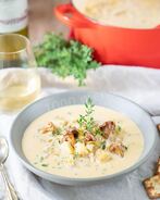 Суп с лисичками и сыром