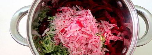 холодный свекольник с редисом. Шаг 6