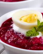 Свекольник на йогурте с мятой