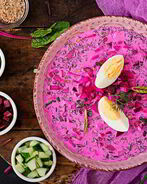 Свекольник на кефире с базиликом, ботвой и салатом