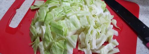 сырный суп с капустой курицей и плавленным сыром. Шаг 3