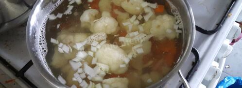 сырный суп с капустой курицей и плавленным сыром. Шаг 9