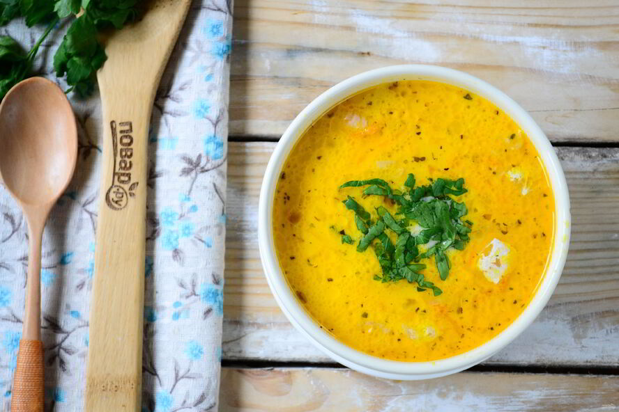 Рецепт сырного супа с лососем и рисом