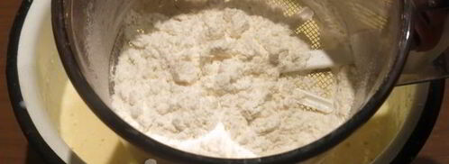 блинчики из творожного теста. Шаг 7