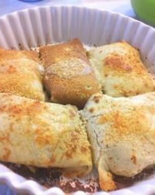 Блинчики с грибами и сливочным соусом