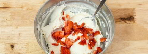 блинчики с творогом и клубникой. Шаг 10