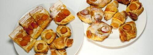 булочки из слоеного теста. Шаг 9