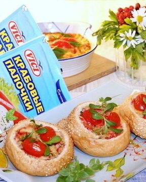 Хрустящие булочки с яйцом и крабовыми палочками