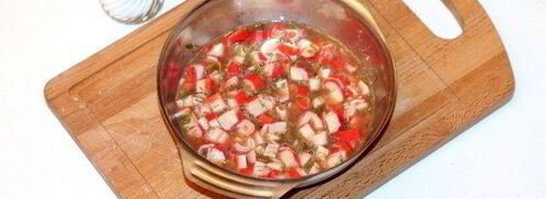 хрустящие булочки с яйцом и крабовыми палочками. Шаг 5