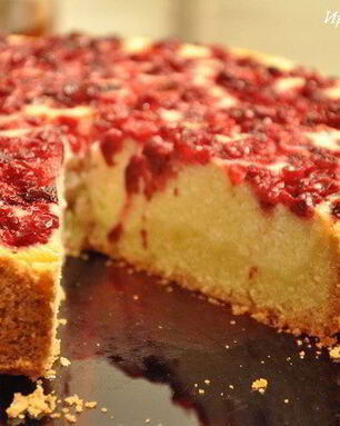 Брусничный чизкейк