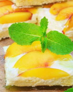 Чизкейк с персиками