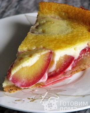 Чизкейк со сливой