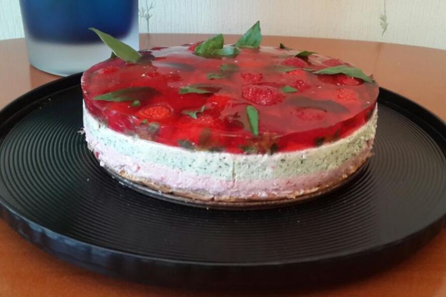 Рецепт клубнично-базиликового чизкейк