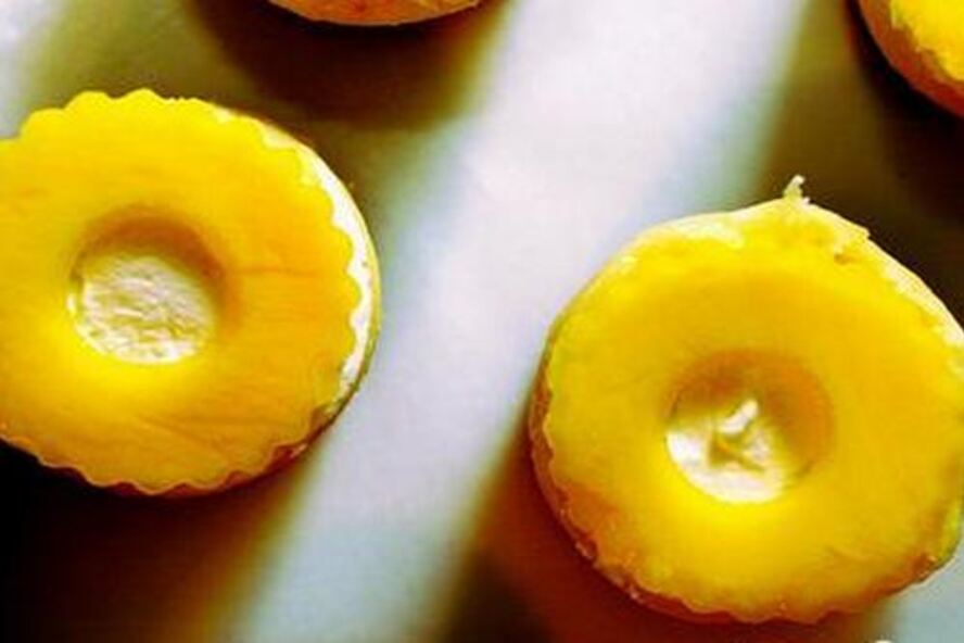 Рецепт мини-чизкейков с лаймом и сметаной