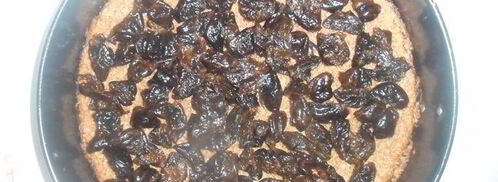 шоколадный чизкейк с кокосовыми вафлями и черносливом. Шаг 8