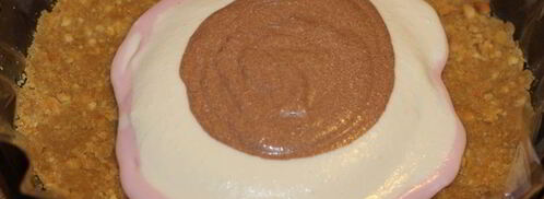 трехцветный домашний чизкейк. Шаг 10