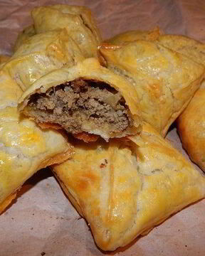 Домашние слойки с печенью