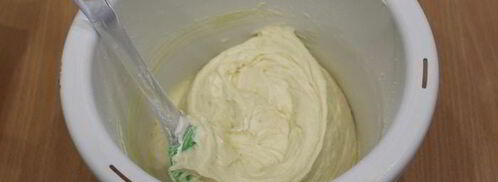 кекс со сливой и штрейзелем. Шаг 5