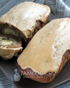 Кофейный кекс с целым бананом