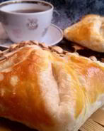 Хачапури из готового слоеного теста