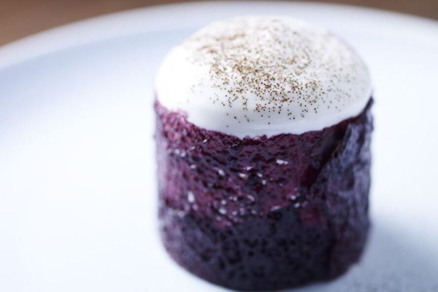 Рецепт черного хлеба с черной смородиной