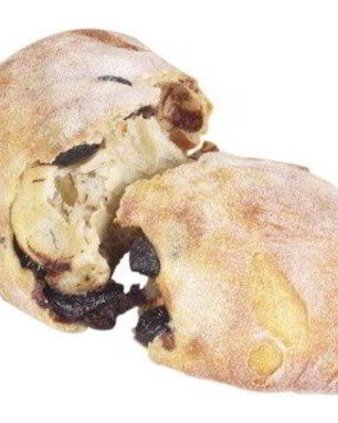 Хлеб с кардамоном и черносливом