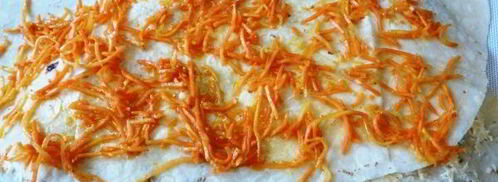 лаваш с корейской морковкой и сыром. Шаг 9