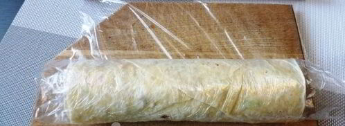 лаваш с корейской морковкой и сыром. Шаг 11