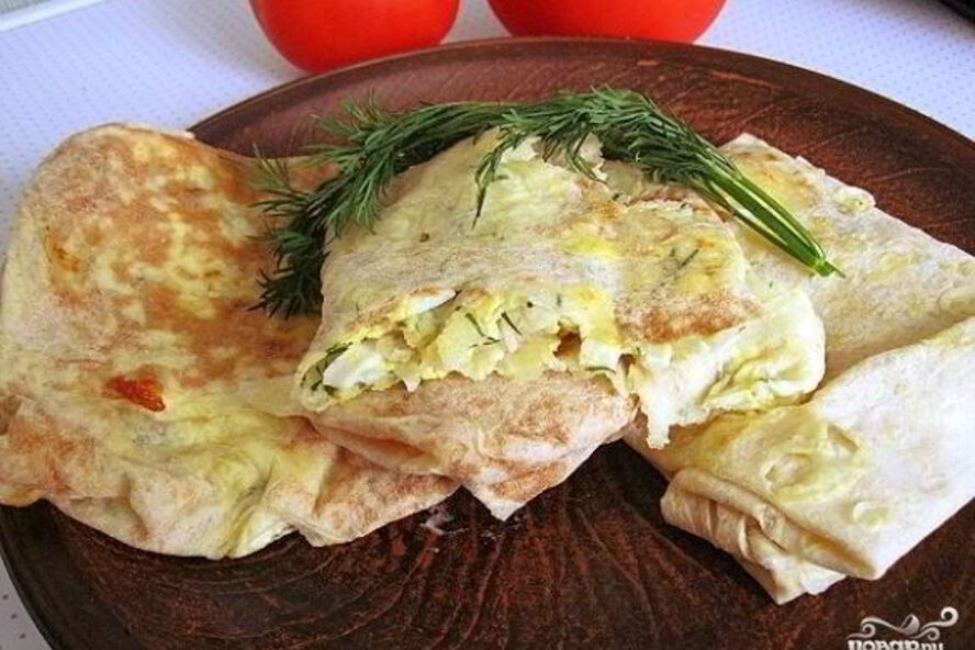 Рецепт лаваша с сыром, яйцом и зеленью