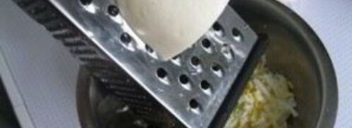 лаваш с сыром, яйцом и зеленью. Шаг 3