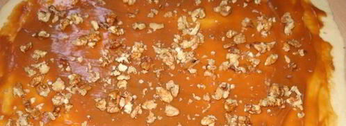 лаваш со сгущенкой и орехами. Шаг 3