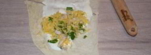 рулетики из лаваша с сыром. Шаг 5