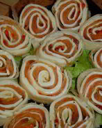 Рулеты из лаваша с икрой