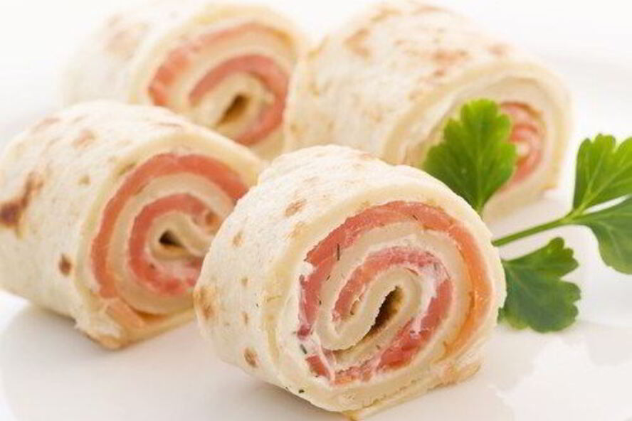 Рецепт рулетов с семгой в лаваше