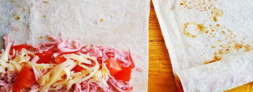 трубочки из лаваша, запеченные в соусе. Шаг 6