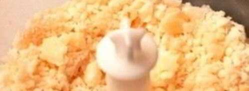 фокачча с сыром и базиликом. Шаг 5