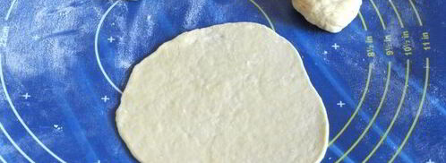 лепешки на кислом молоке на сковороде. Шаг 8