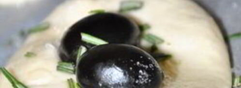 лепешки с чесноком и розмарином. Шаг 4