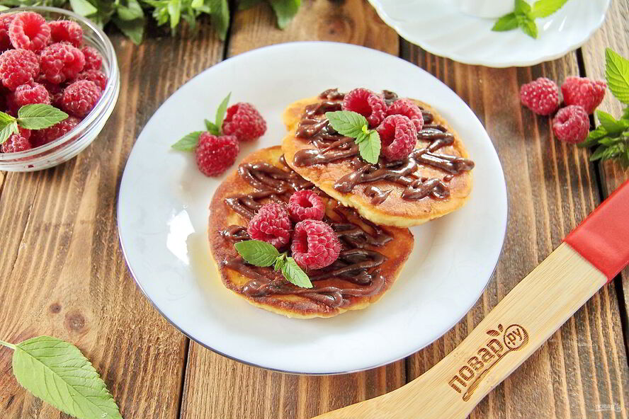 Рецепт лепешек с малиной и рикоттой