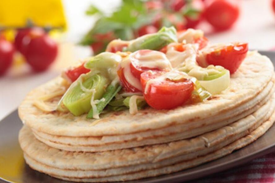 Рецепт лепешек с овощами и сыром