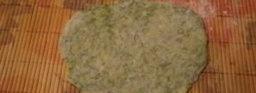 лепешки с зеленью на сковороде. Шаг 8