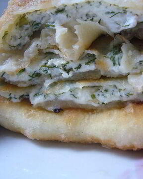 Пита с риккотой и укропом