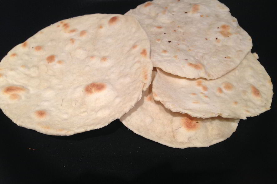 Рецепт пресных пшеничных лепешек