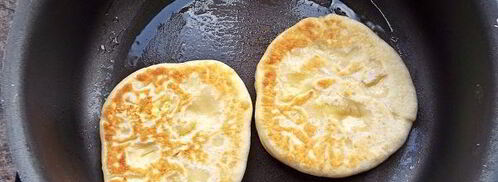 сырные лепешки на кефире на сковороде. Шаг 12