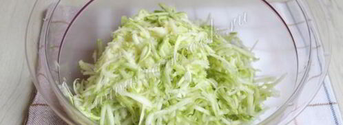 маффины с кабачком и сыром. Шаг 4