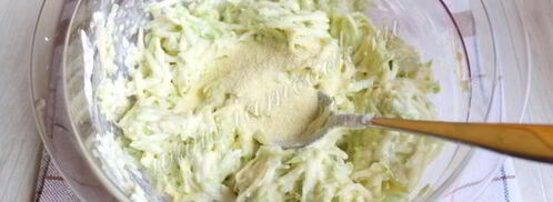 маффины с кабачком и сыром. Шаг 7