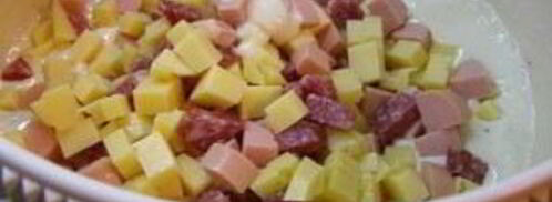 маффины с сыром и колбасой. Шаг 3