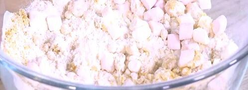 маффины с зефиром и малиной. Шаг 6